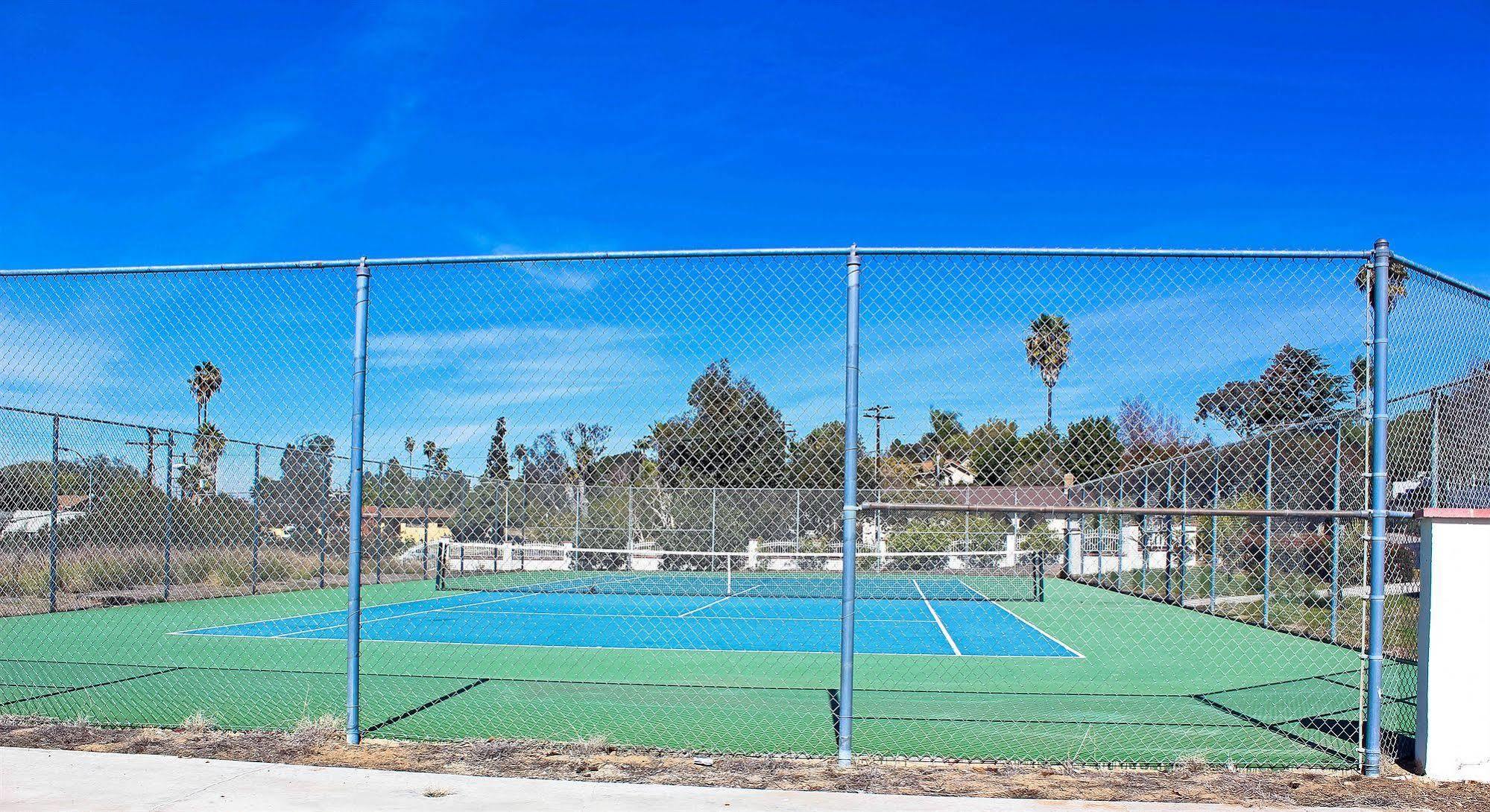 Motel 6-Vista, Ca Bagian luar foto